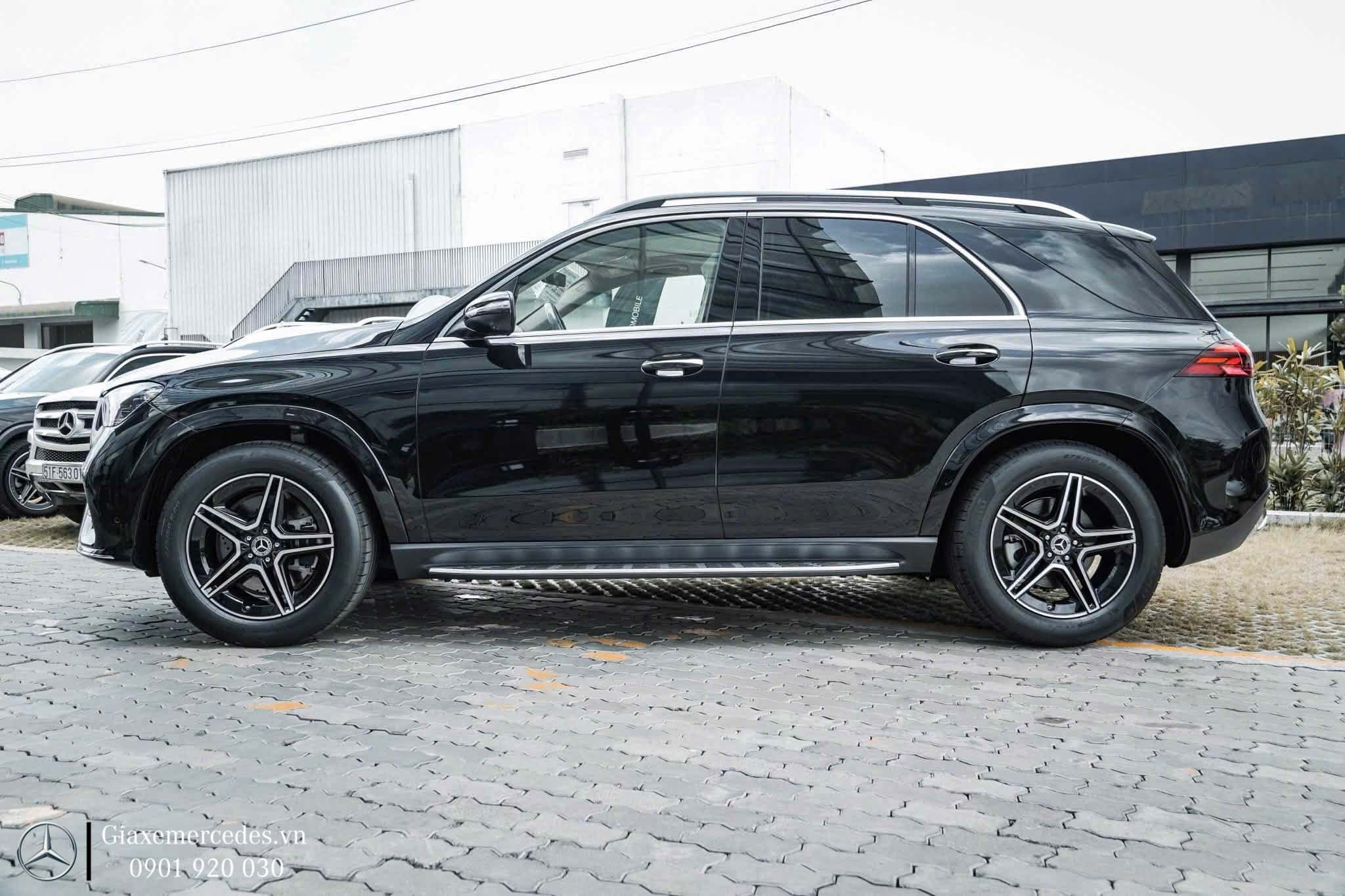 Hông Xe Mercedes GLE 450