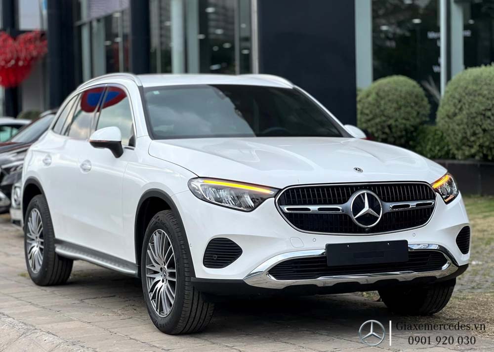 mercedes glc 200 màu trắng