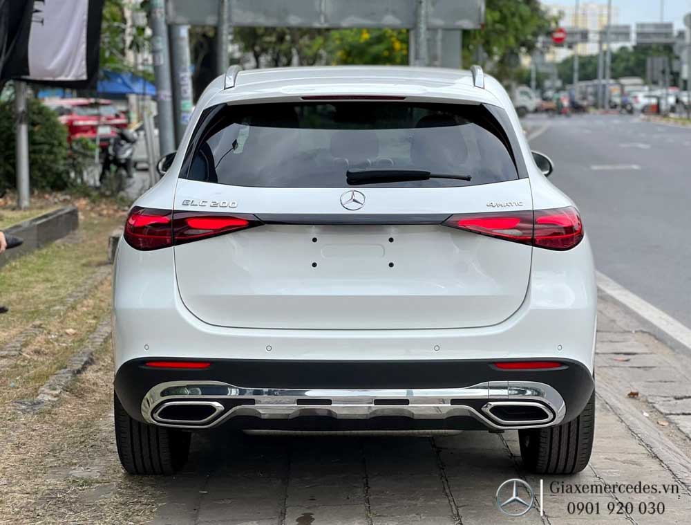 mercedes glc 200 màu trắng