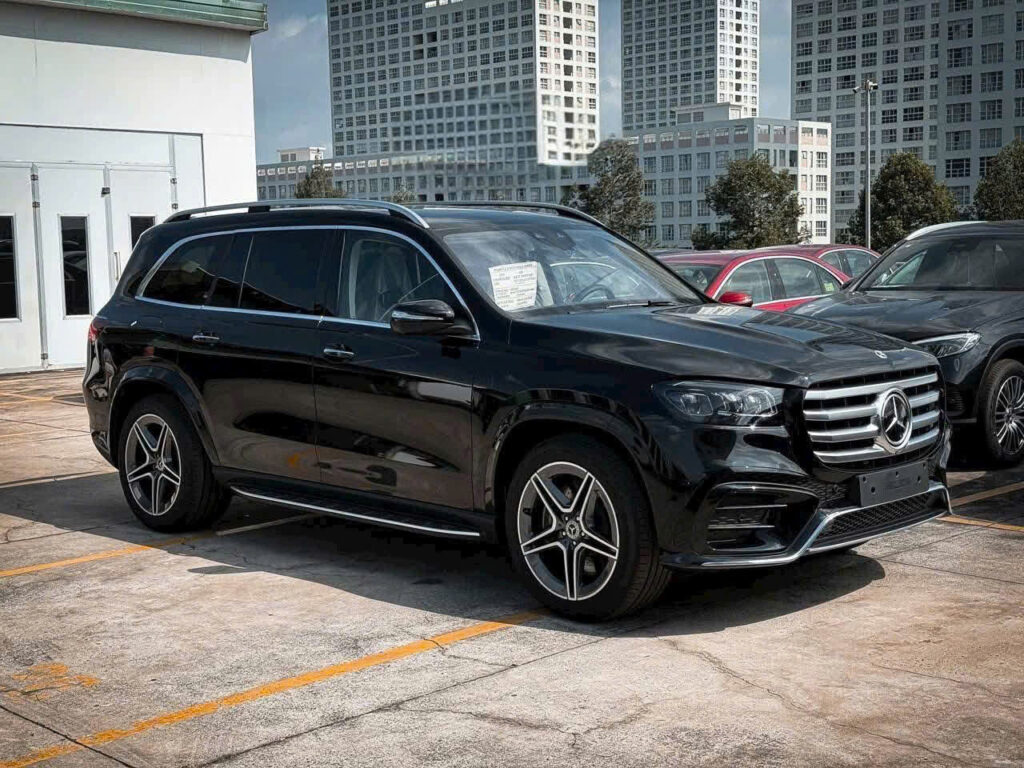 Mercedes GLS 450 Màu Đen