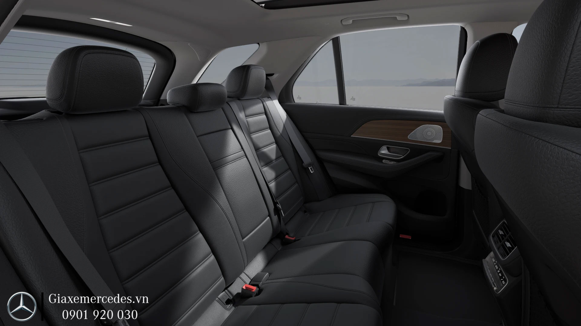 Nội thất GLE 400 màu Đen