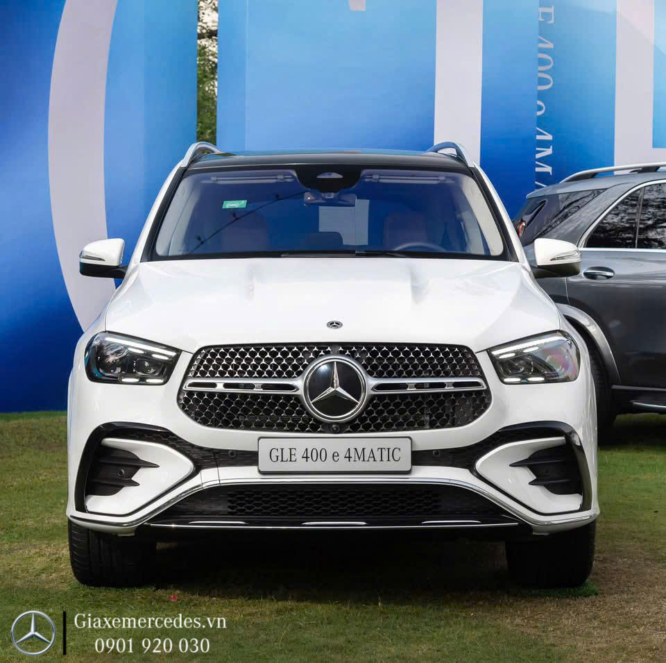Phần đầu xe Mercedes GLE 400e