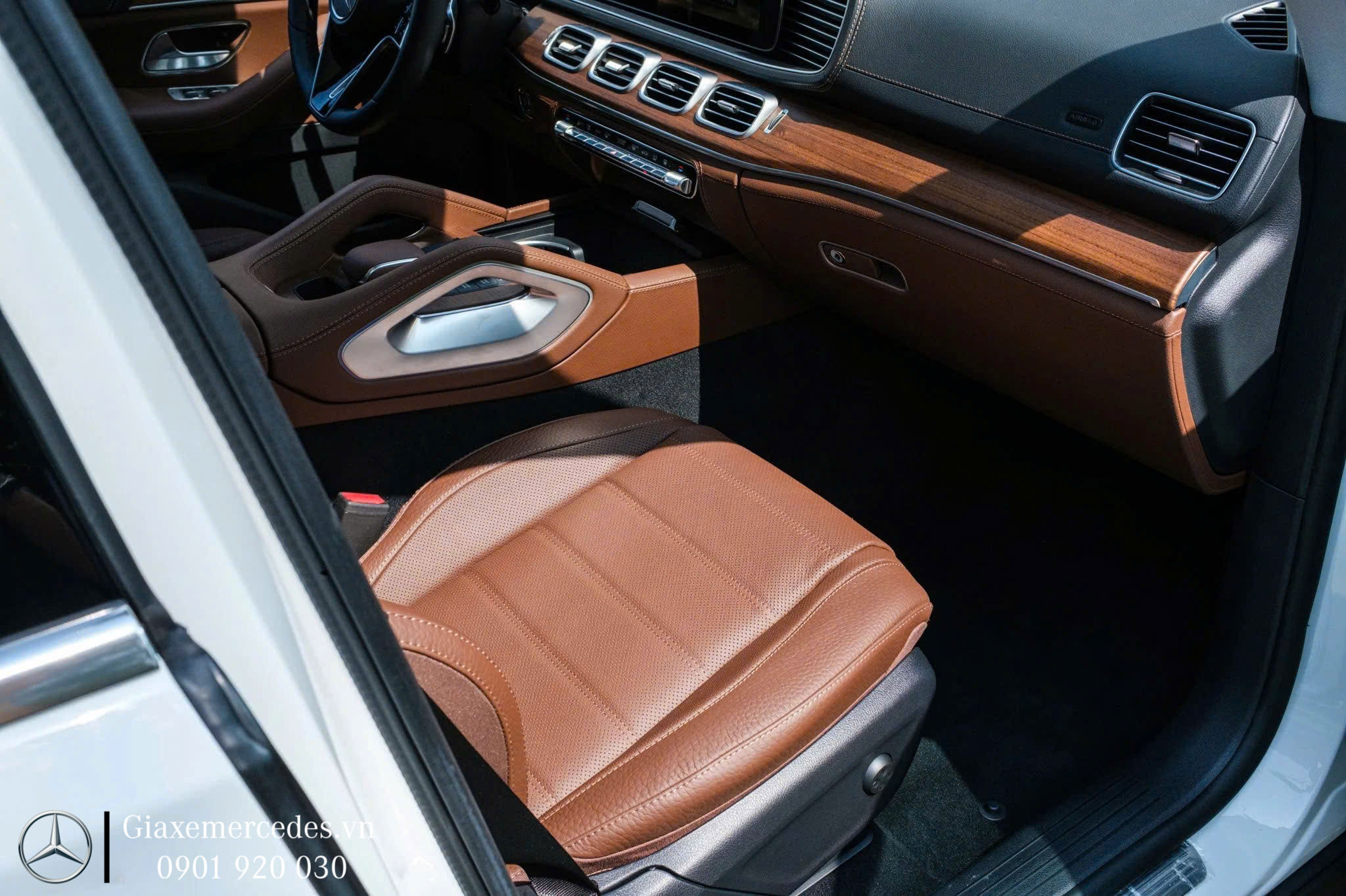 Hàng ghế hành khách 1